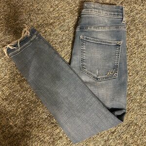 Express high rise perfomance stretch Jeans with Frayed Hem